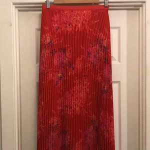 Floral and Pleated Midi Skirt